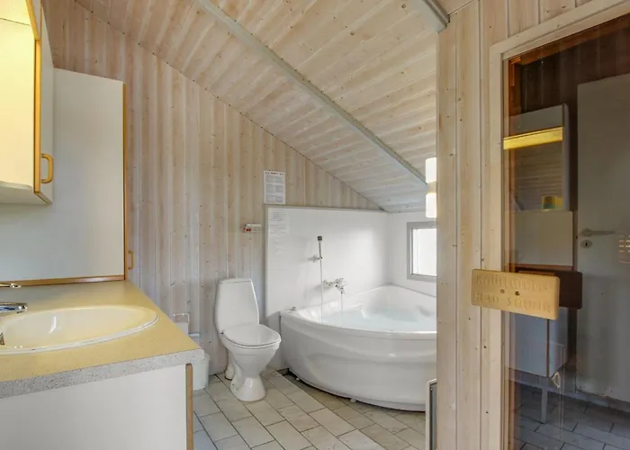 Holiday home Stian - 200m From The Sea By Interhome *